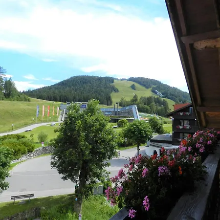 Homestay Edelweiss *