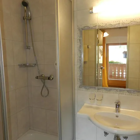 Edelweiss Homestay