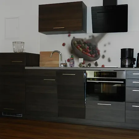 Проживание в семье Edelweiss