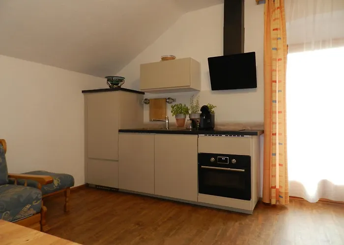 Edelweiss * Зефельд-ін-Тіроль