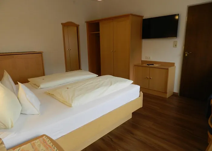 Проживання в сім'ї Edelweiss Зефельд-ін-Тіроль