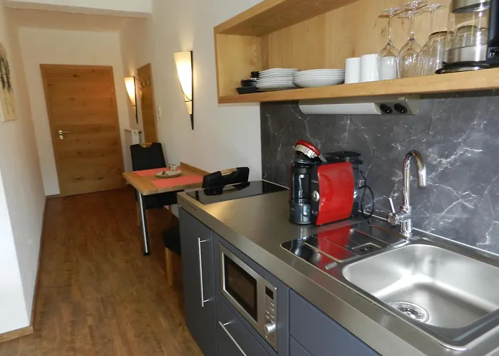 Edelweiss * Зефельд-ін-Тіроль